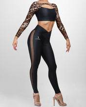 Load image into Gallery viewer, Sexy Leopard Top &amp; Black Leggings
