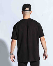 Load image into Gallery viewer, Black T-Shirt &quot;Veneno&quot;
